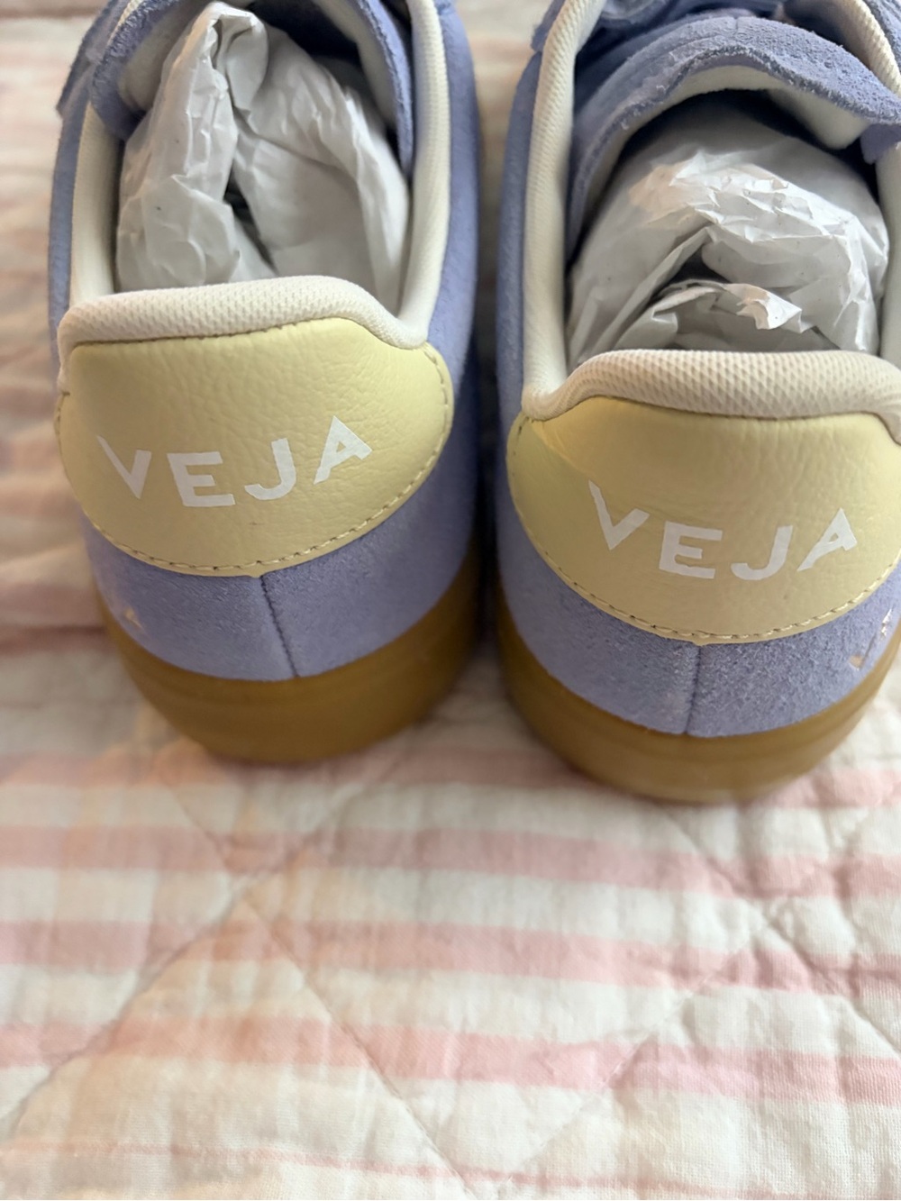 NWB Rare Veja Periwinkle Blue Suede Velcro Sneakers with Gum Sole - Picture 5 of 13